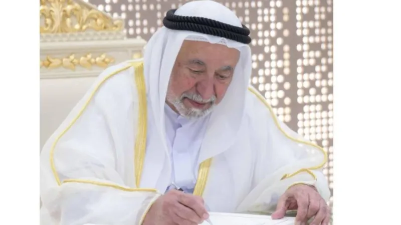 سلطان يعلن عن طريق أعجوبة فوق الجبال في خورفكان