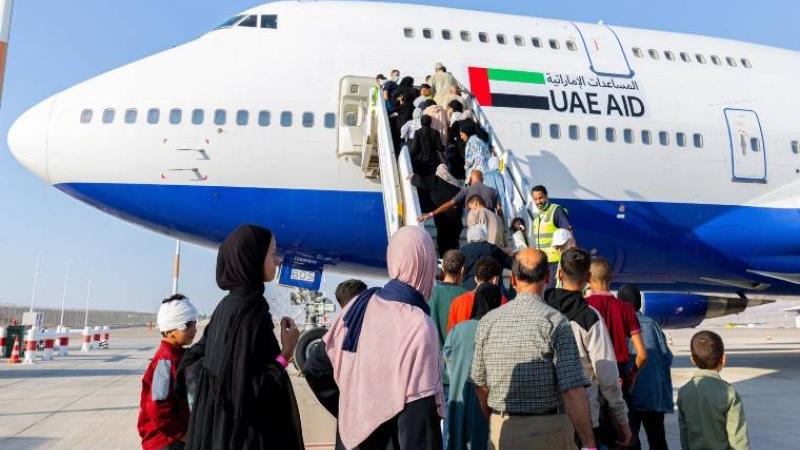 الإمارات تنفذ إخلاءً طبياً لـ 119 مريض ومصاب من قطاع غزة