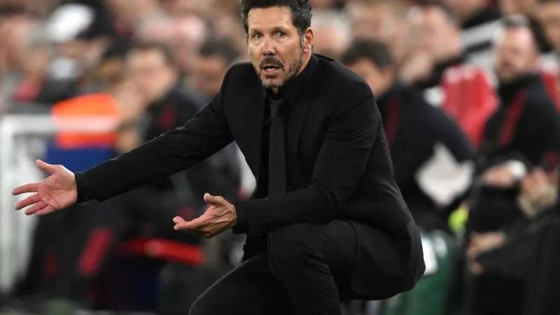 أول تعليق من سيميوني بعد طرده من آنفيلد