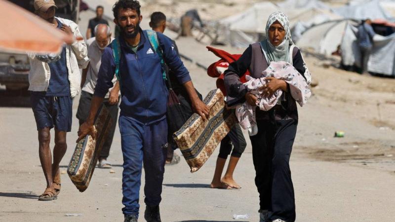 وقف إطلاق النار في غزة يبدأ الساعة 12.. وترامب مبتهج