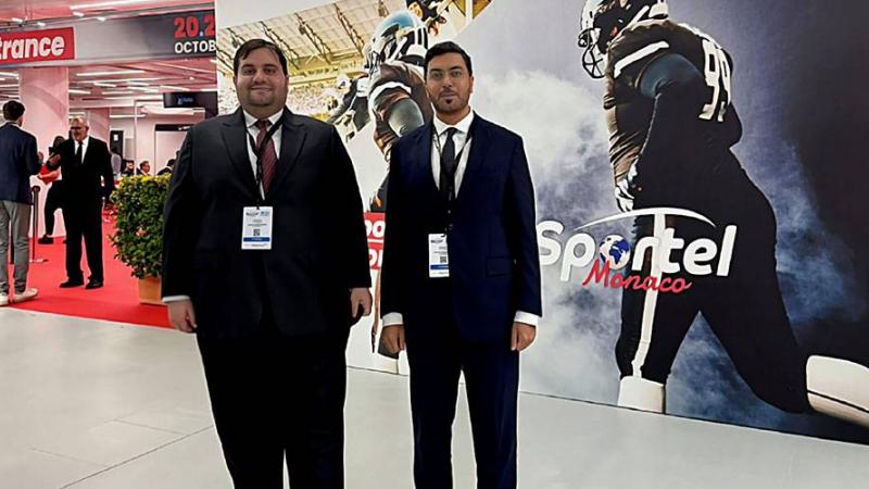 محمد السويدي وعبدالرحيم الحمادي