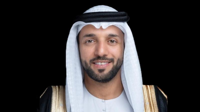سلطان النيادي