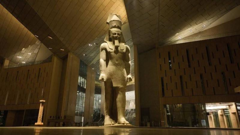 مصر تنقل حفل افتتاح المتحف الكبير بثلاث لغات.. والإذاعة تبثه بـ23 لغة | صحيفة الخليج