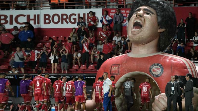 ملعب دييغو أرماندو مارادونا في بوينس آيرس (أ.ف.ب)