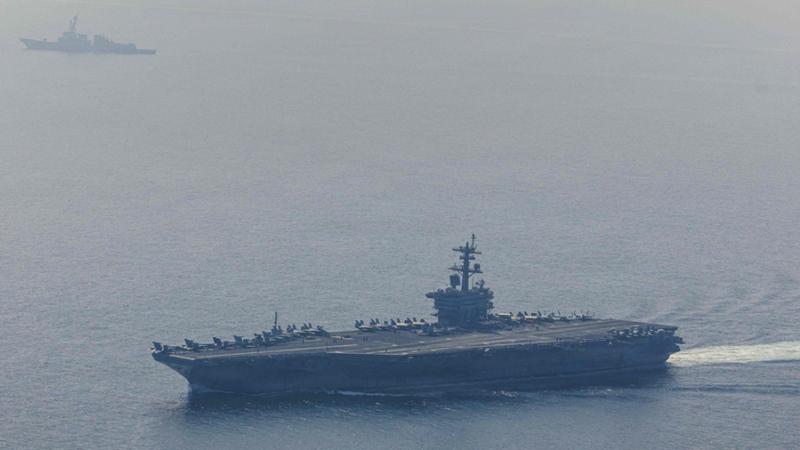 حاملة طائرات أمريكية في بحر العرب
