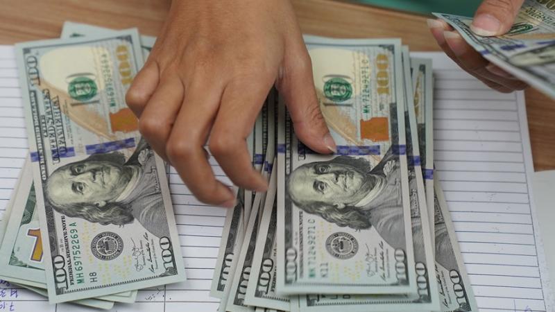 الدولار الأمريكي