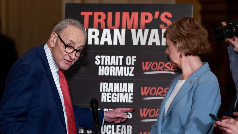 شومر يستعرض فشل ترامب في الحرب على إيران