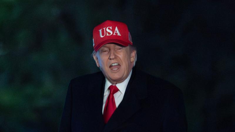 ترامب لدى عودته من ميامي