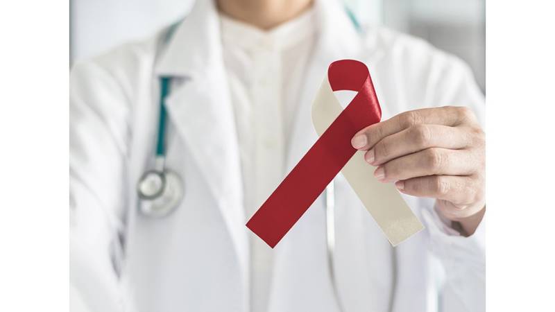التهاب الحنجرة أسباب جرثومية وبكتيرية صحيفة الخليج