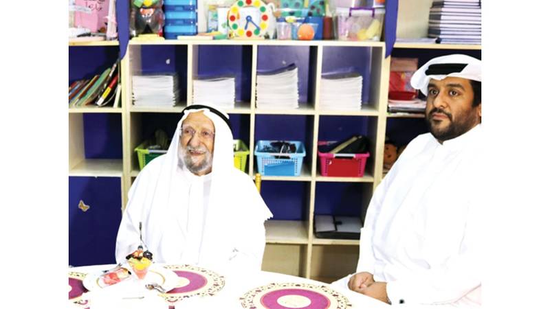 Ø³Ø¹ÙŠØ¯ Ù„ÙˆØªØ§Ù‡ ÙŠØ±Ø¹Ù‰ Ù…Ø¹Ø±Ø¶Ø§ Ø¨ÙŠØ¦ÙŠØ§ ÙÙŠ Ø§Ù„Ù…Ø¯Ø±Ø³Ø© Ø§Ù„Ø¥Ø³Ù„Ø§Ù…ÙŠØ© ØµØ­ÙŠÙØ© Ø§Ù„Ø®Ù„ÙŠØ¬