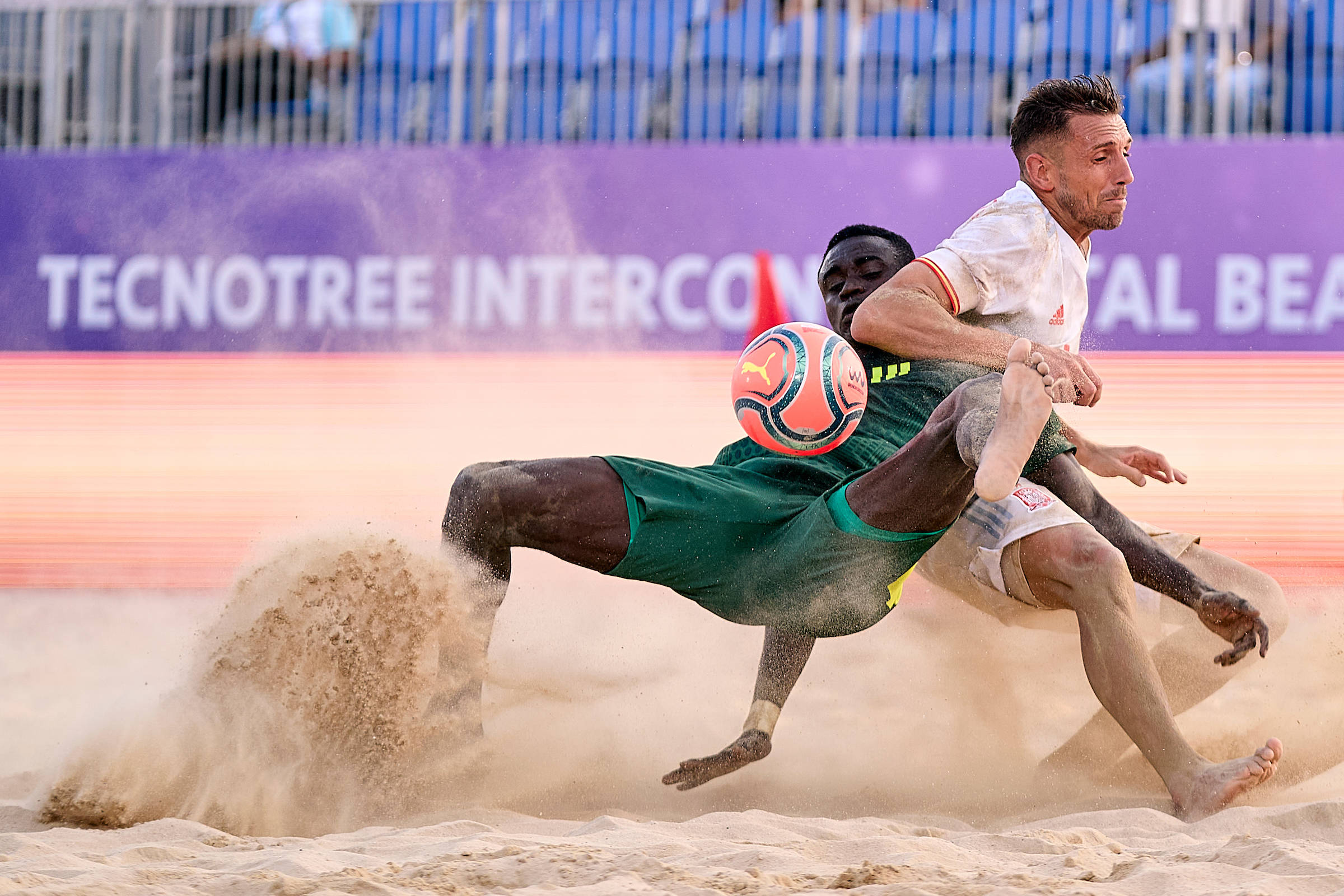 شاطئية القارات