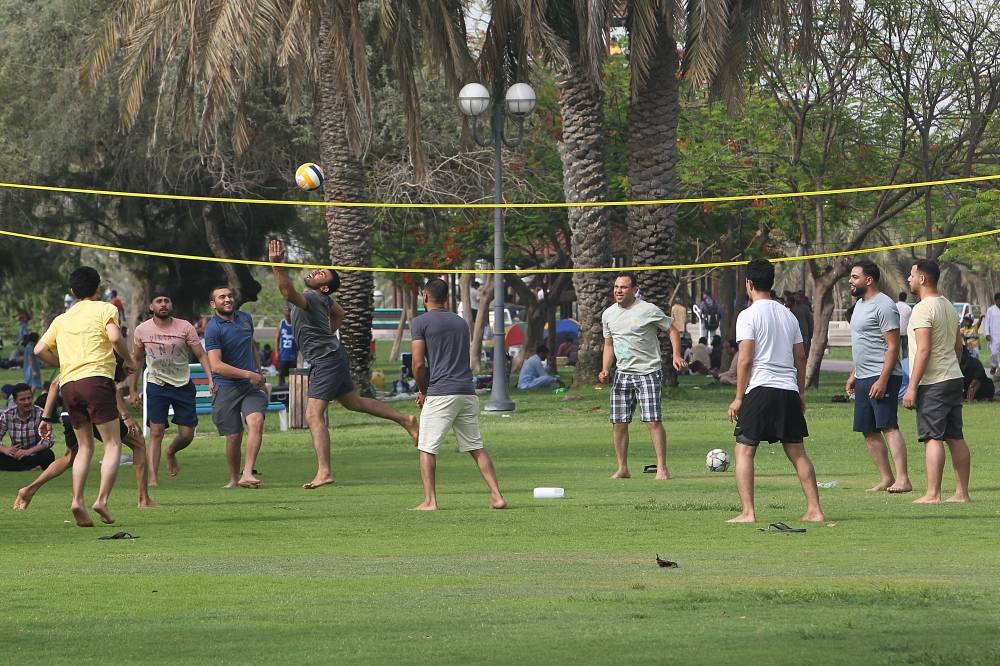 شاطئ الممزر.. ملاذ عشاق الاستجمام في دبي