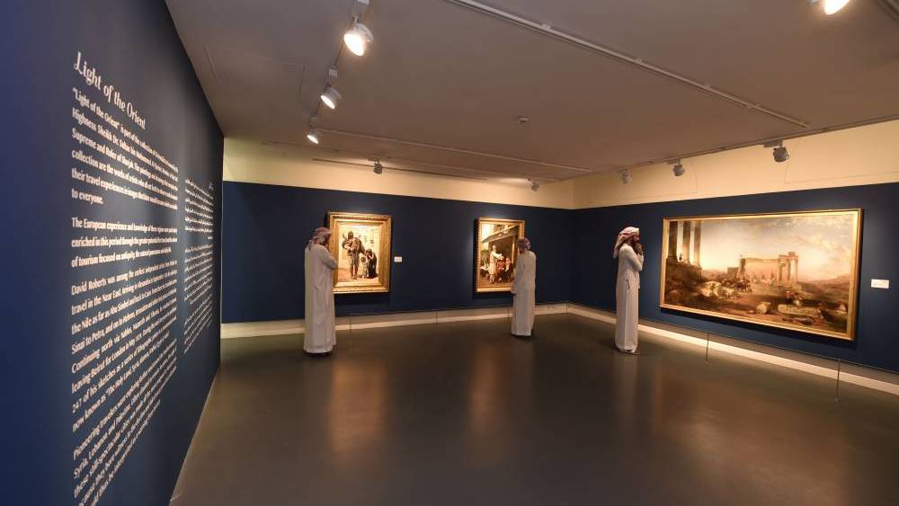 متحف الشارقة للفنون دُرّة الإمارة الباسمة