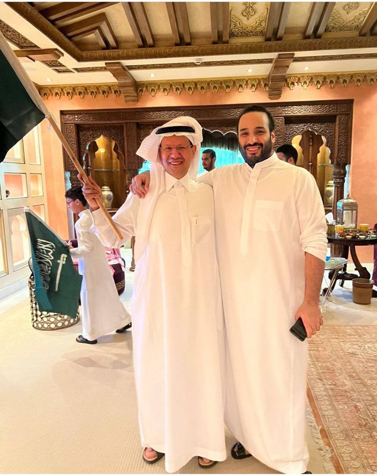 محمد بن سلمان وعبدالعزيز بن سلمان محمد بن سلمان وعبدالعزيز بن سلمان