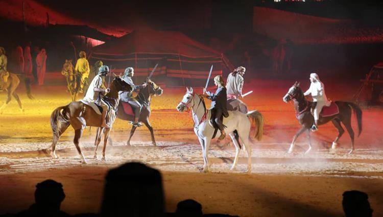 مهرجان الشارقة للمسرح الصحراوي