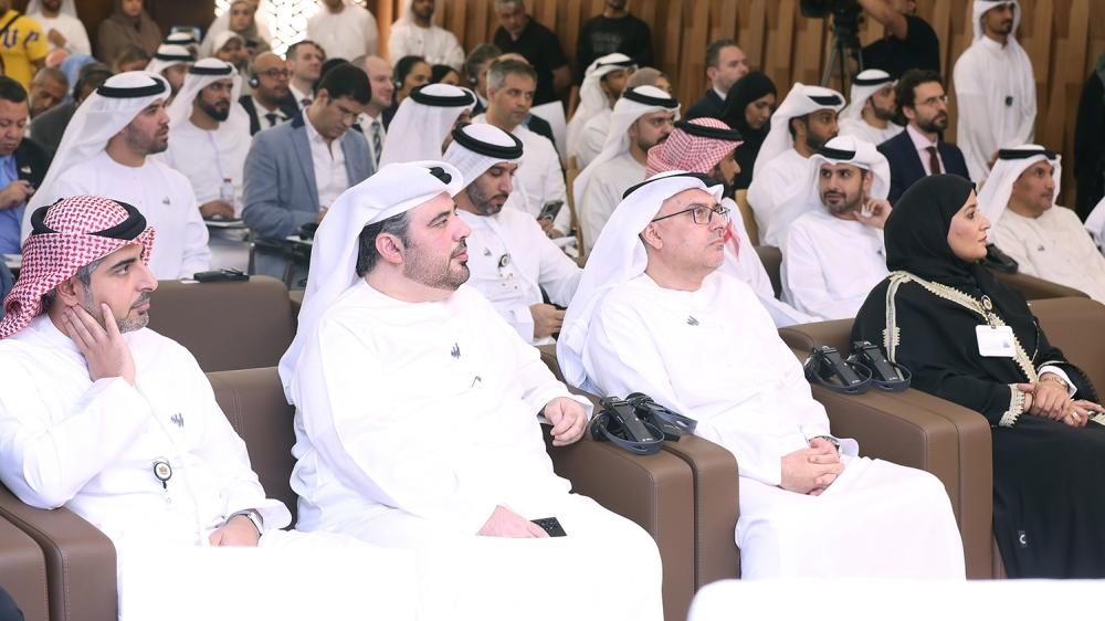 الإمارات تطلق نظام الادخار الاختياري بديلاً لمكافأة نهاية الخدمة للمقيمين