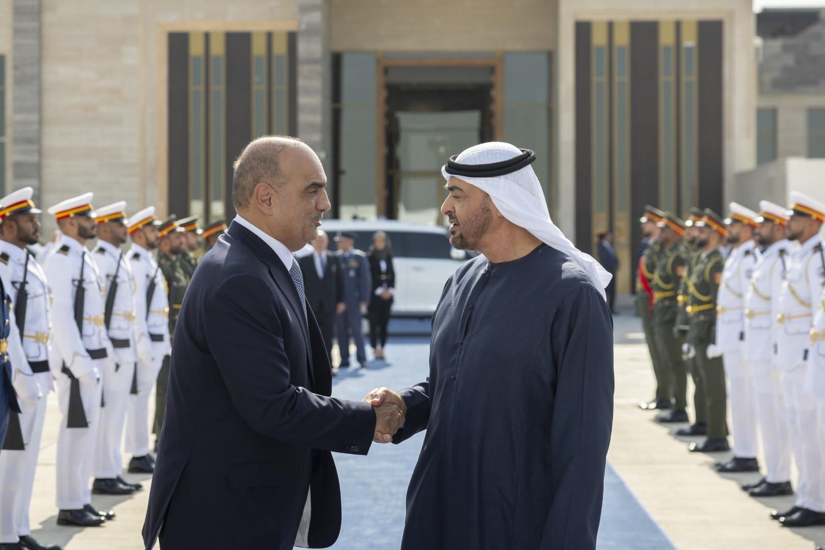 محمد بن زايد