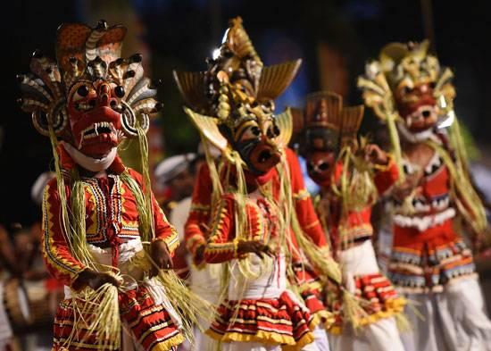 SRI LANKA-RELIGION-BUDDHISM-FESTIVAL