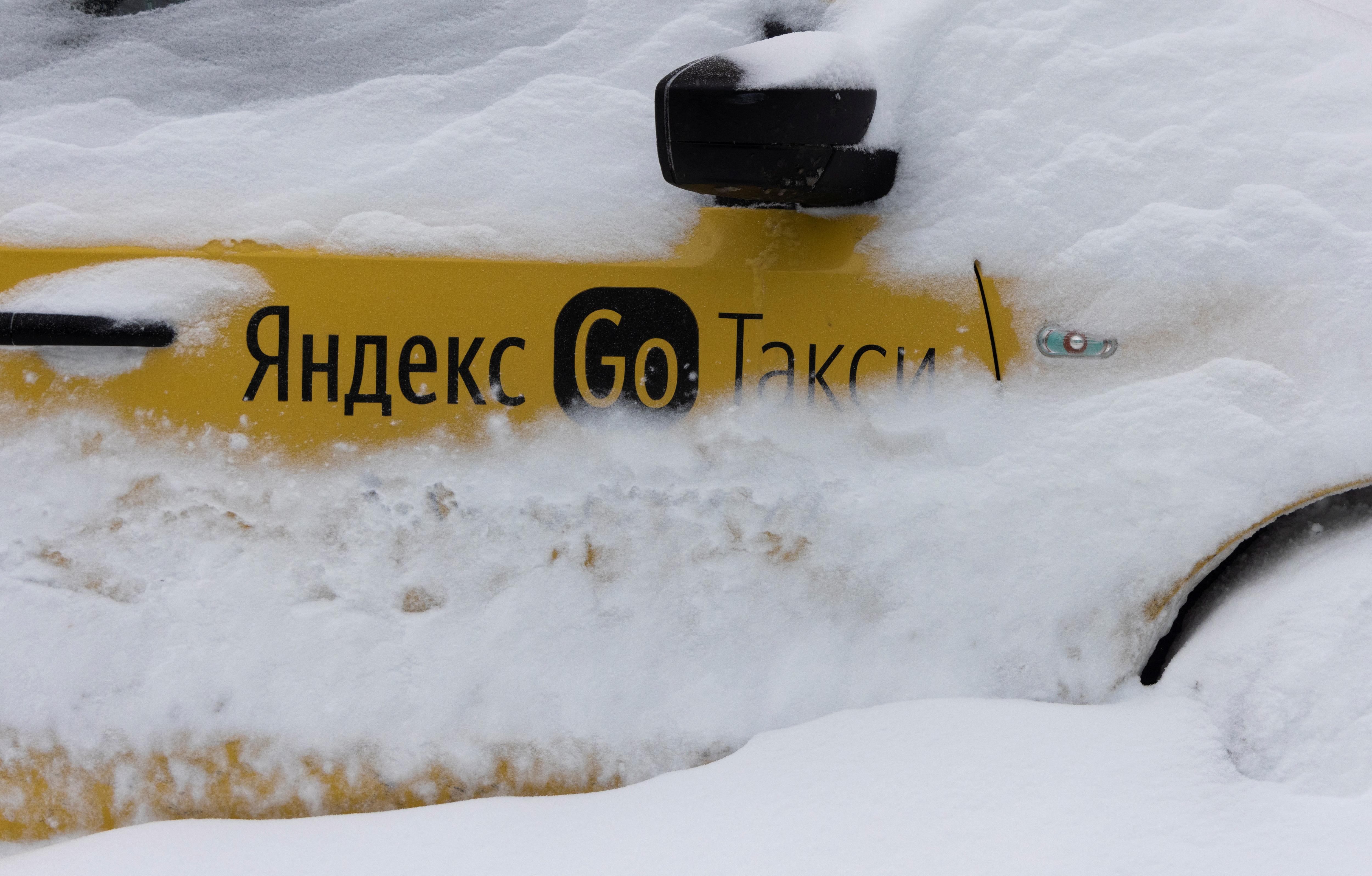 روسيا تكتسي بالبياض بعد عواصف شتوية عاتية