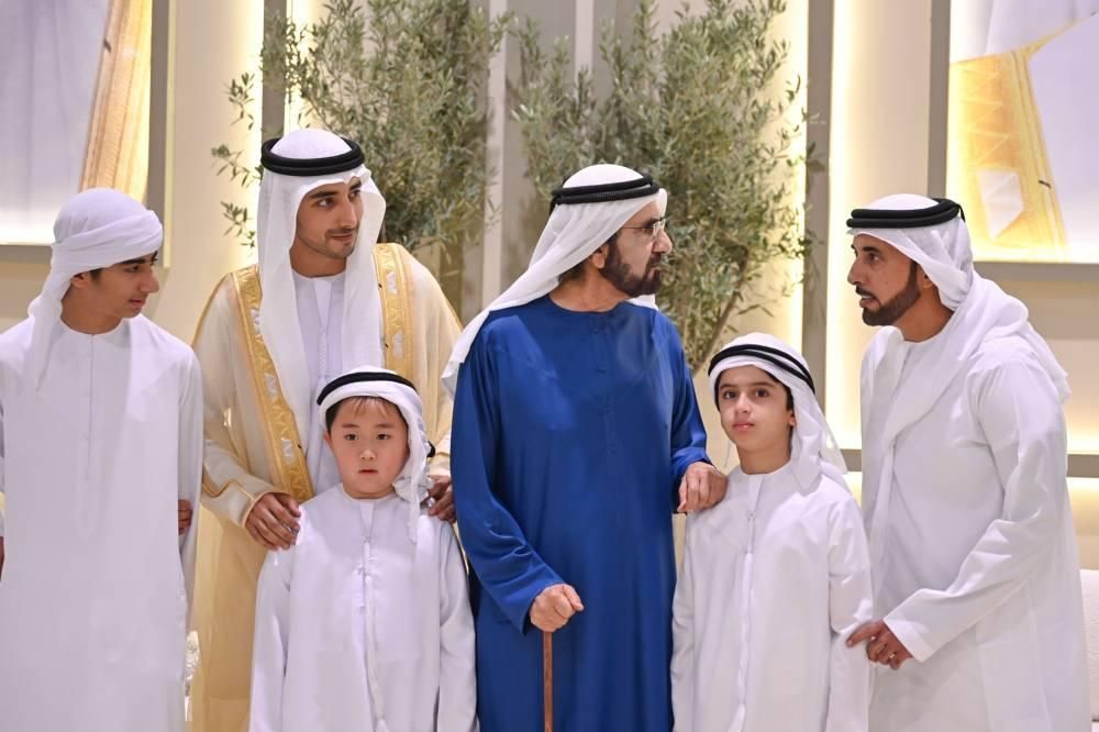 بالصور.. محمد بن راشد يحضر أفراح السبوسي والمنصوري 2 5732374