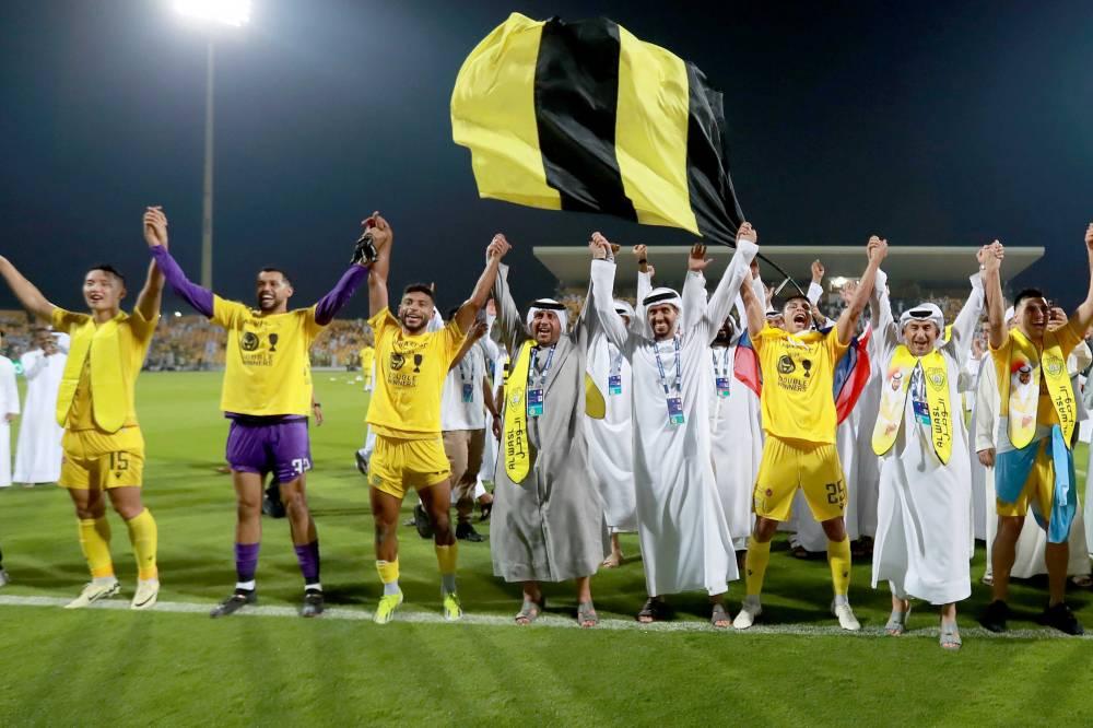 مباراة الوصل وشباب الاهلي في دوري ادنوك للمحترفين إستاد زعبيل تصوير: (( هيثم الخاتم ))