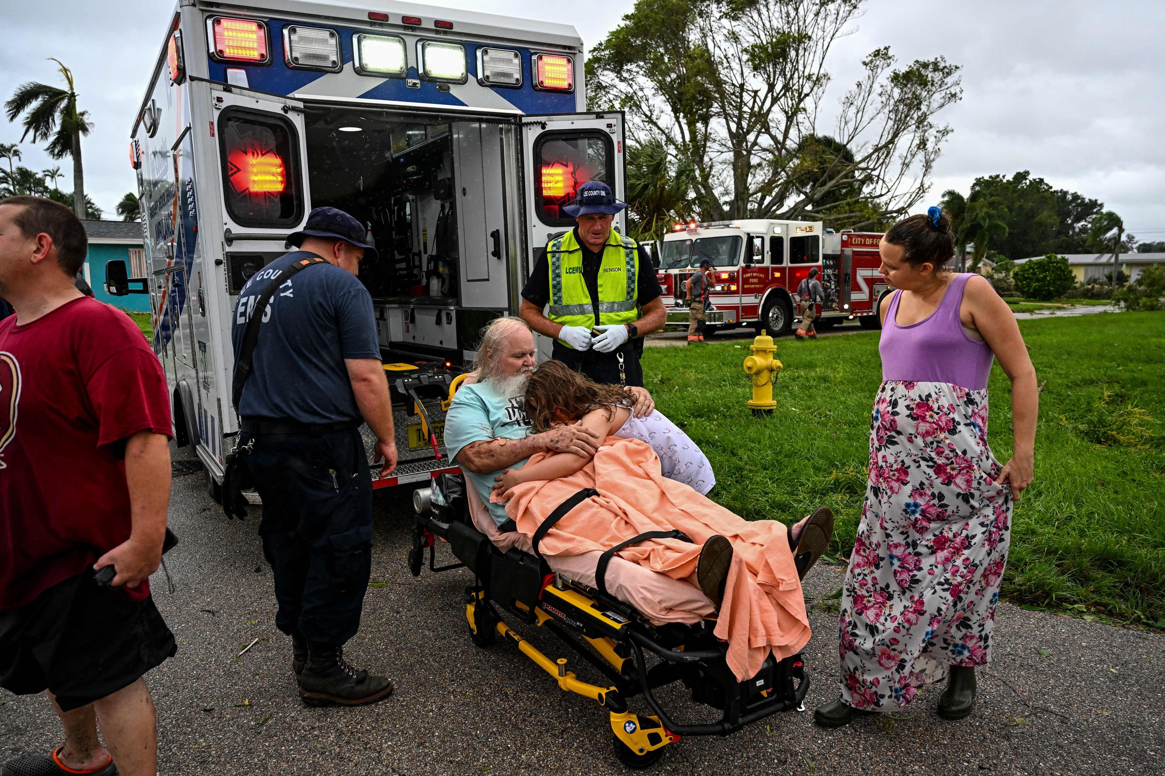"ميلتون" يضرب فلوريدا ويقطع الكهرباء عن مليوني شخص