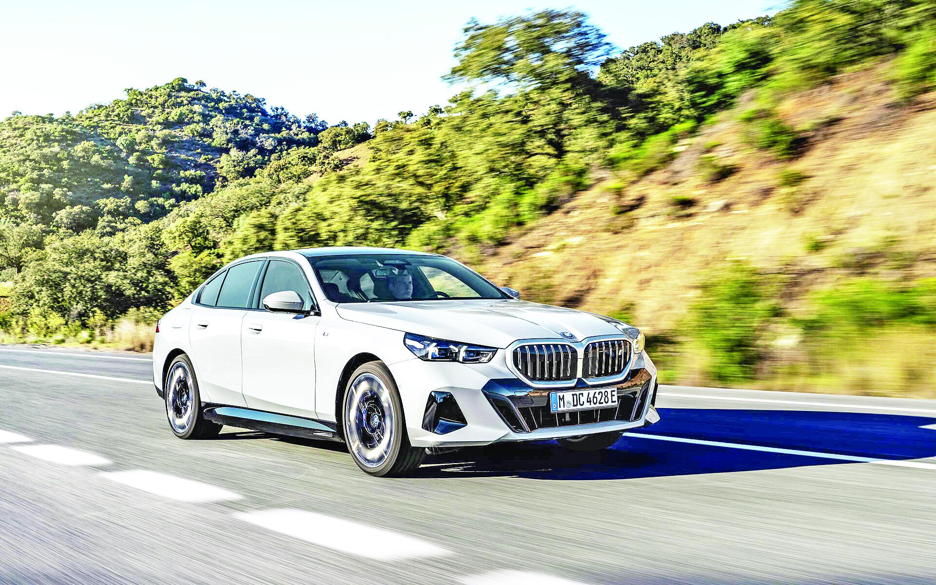 بي إم دبليو بي إم دبليو