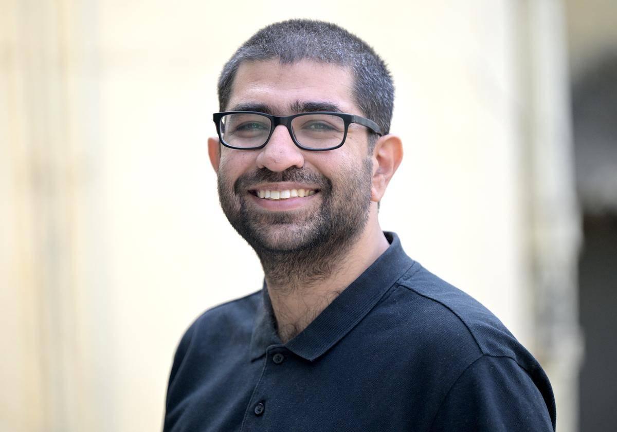 غوتام بهاتيا