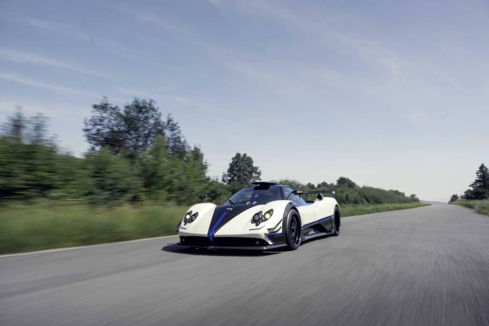 2017 PAGANI ZONDA 760 RIVIERA
