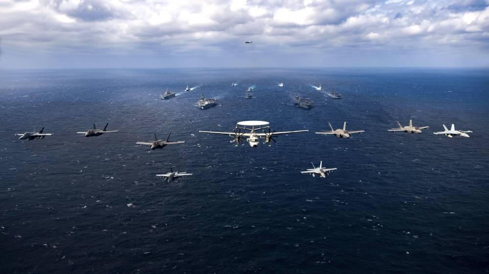 إنذار أمريكي لطهران: إياكم والاحتكاك بسفننا في مناورات مضيق هرمز