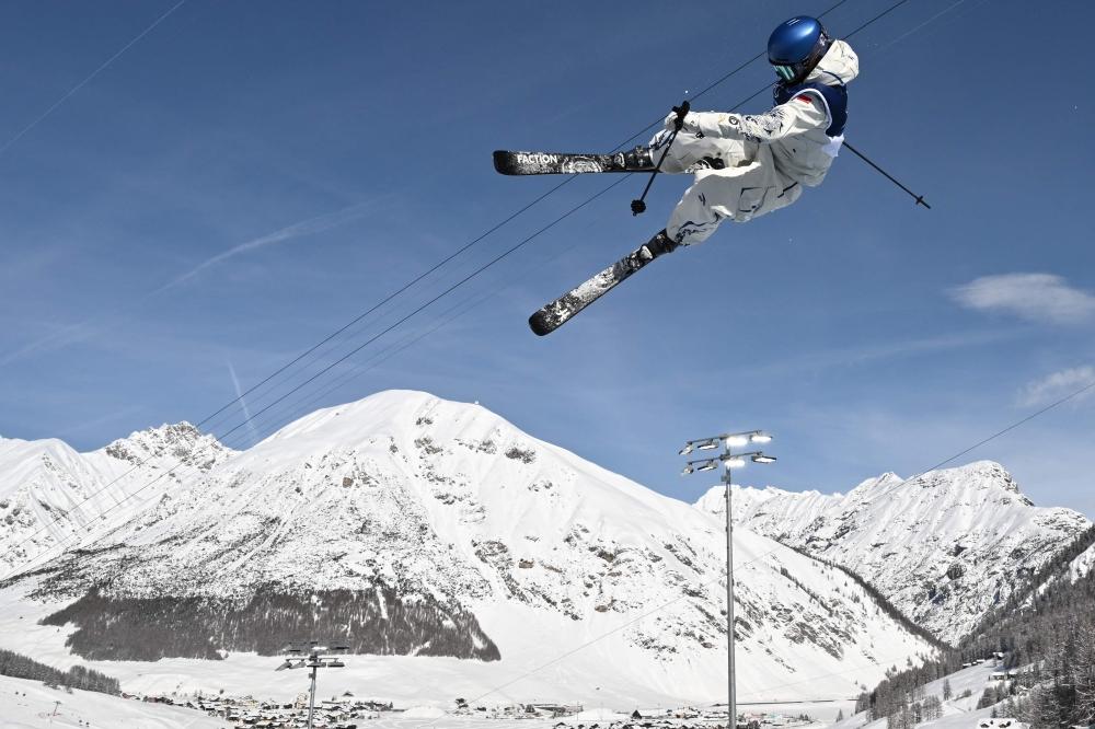 قفزة أسطورية للصينية إيلين غو