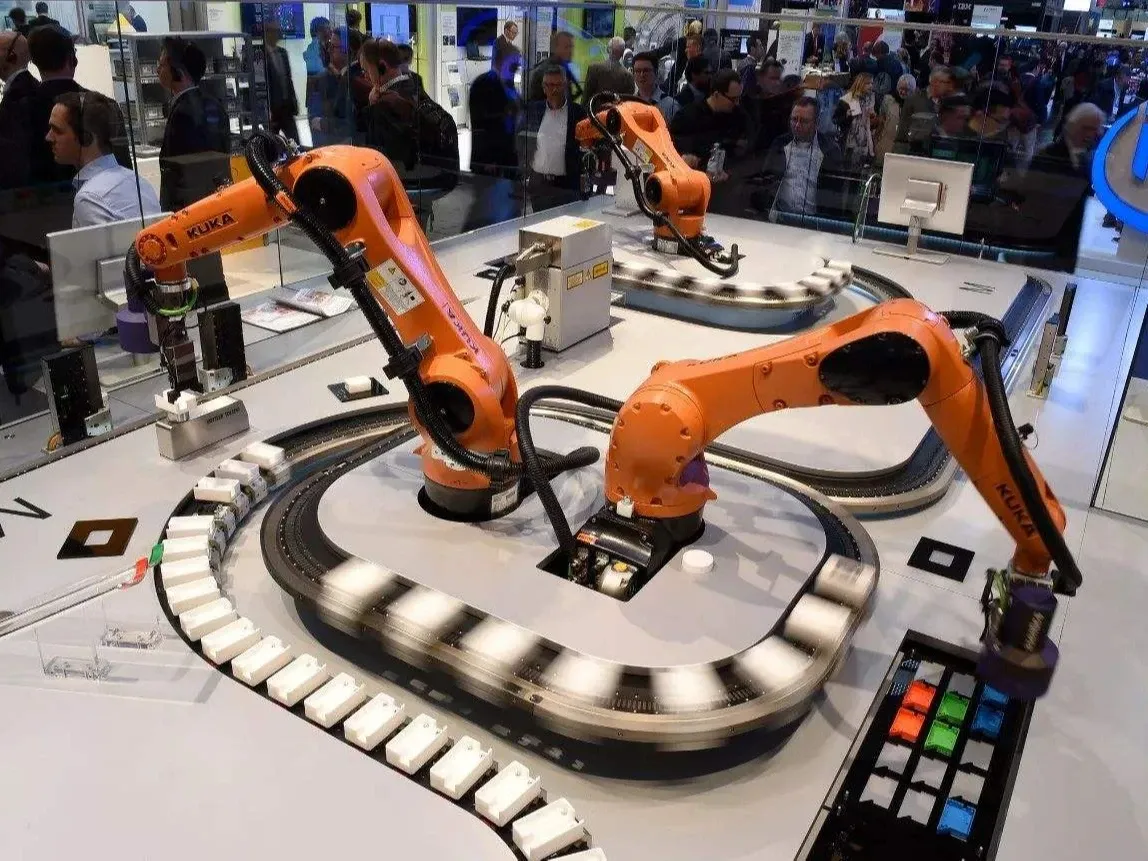 من فعاليات سابقة بالمعرض