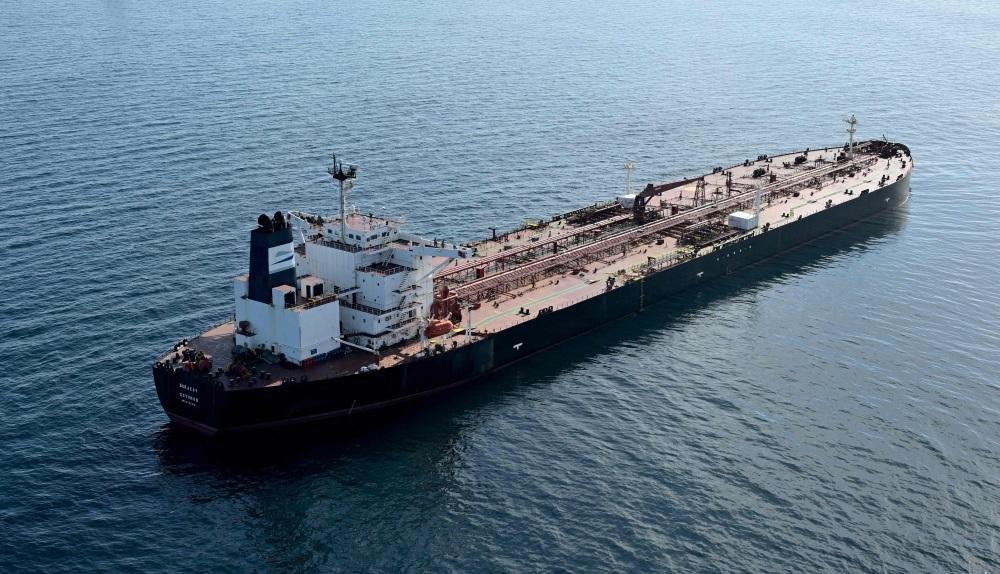 سفينة محملة بالنفط