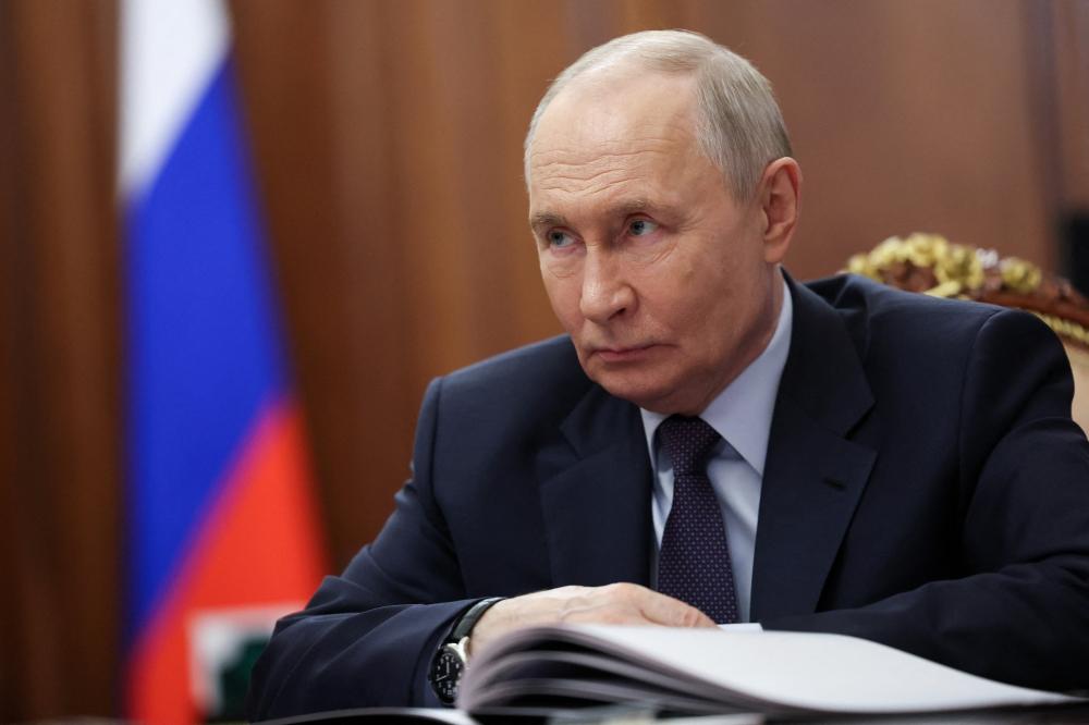 بوتين يطلع على مستجدات ​مركبة ⁠الإطلاق سويوز-5 من دميتري باكانوف