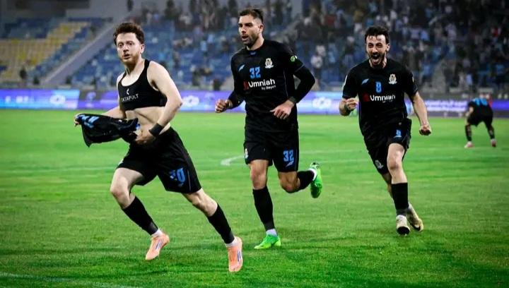 فرحة لاعبي الفيصلي