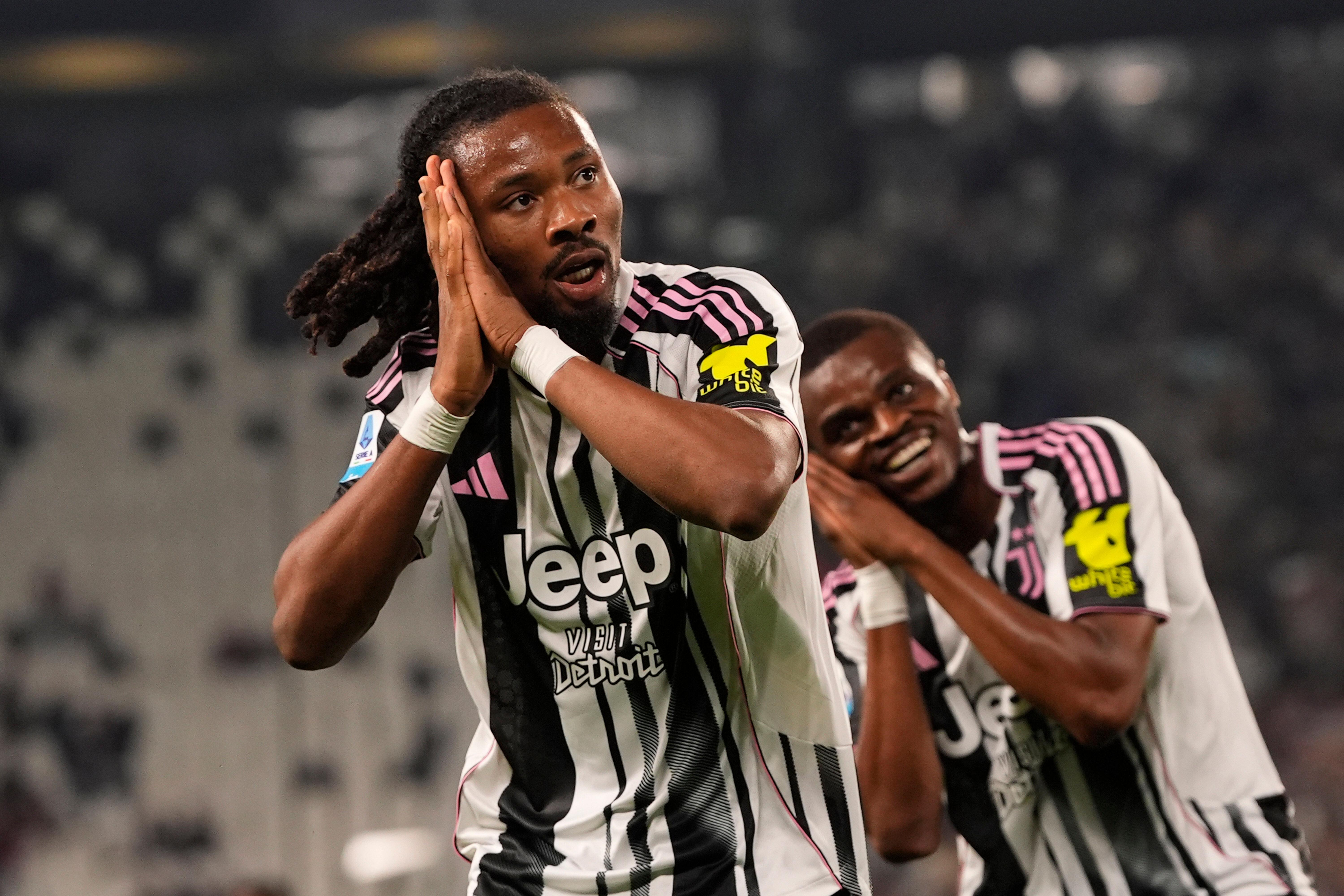 كيفرين تورام يحتفل بهدفه في شباك بولونيا