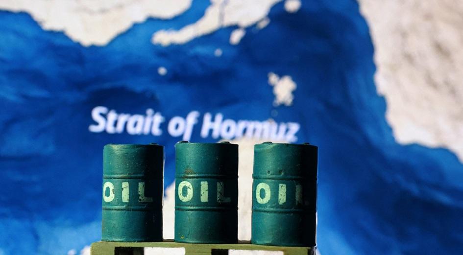 أسواق النفط تراقب مستجدات مضيق هرمز