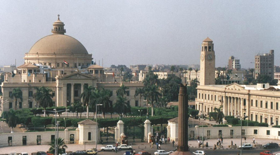 منصة تعليمية ذكية في جامعة القاهرة | صحيفة الخليج