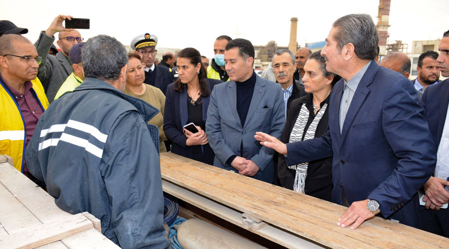 Ministre tunisien : Situation sous contrôle après le naufrage d’un pétrolier