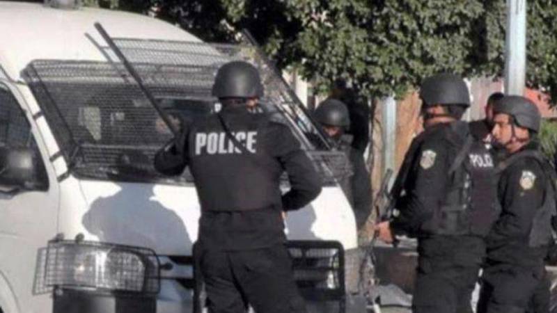 أوهمهم بقدرته على «فك السحر»..اعتقال محتال اعتدى على مئات التونسيات | صحيفة الخليج أوهمهم بقدرته على «فك السحر»..اعتقال محتال اعتدى على مئات التونسيات | صحيفة الخليج