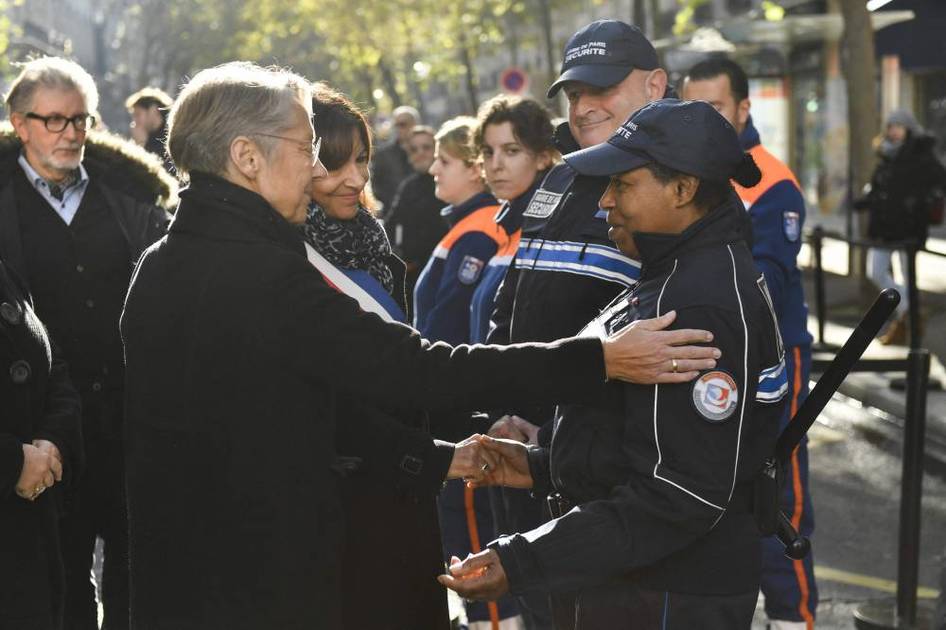 La France célèbre le 7e anniversaire des attentats de Paris et de Saint-Denis