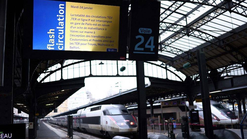 Une gare parisienne très fréquentée est fermée après un acte de vandalisme