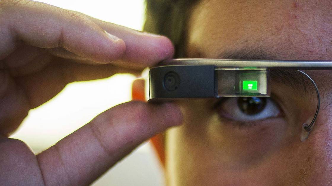 Google stops selling glasses to cut costs Time News