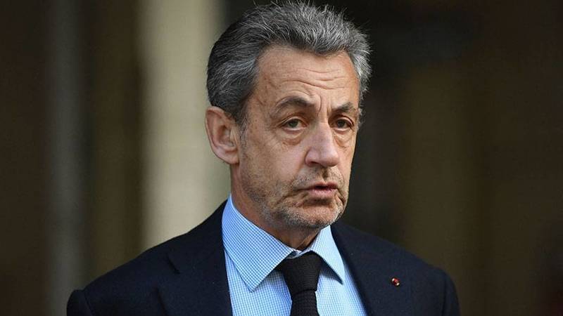 Sarkozy met en garde Macron contre la construction « d’une amitié artificielle » avec l’Algérie