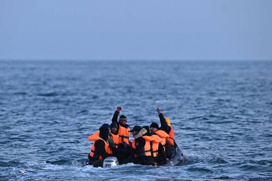 Police française : 5 migrants tués en tentant de traverser la Manche