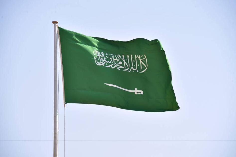 السعودية تؤكد وقوفها إلى جانب السلطات السورية في مواجهة «الخارجين عن القانون»
