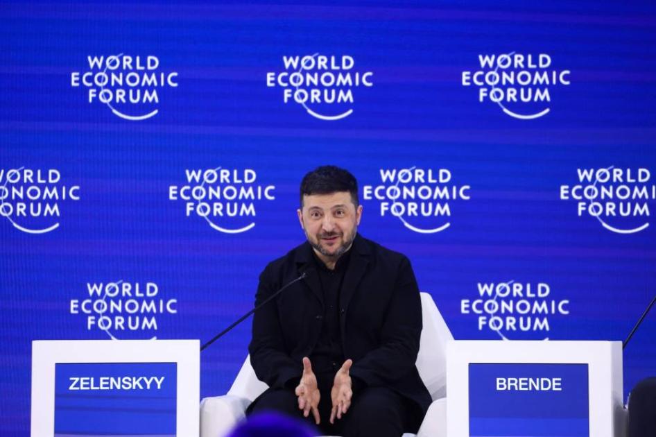 عاجل | زيلينسكي: الإمارات تستضيف محادثات ثلاثية مع أمريكا و روسيا الجمعة والسبت #صحيفة_الخليج 