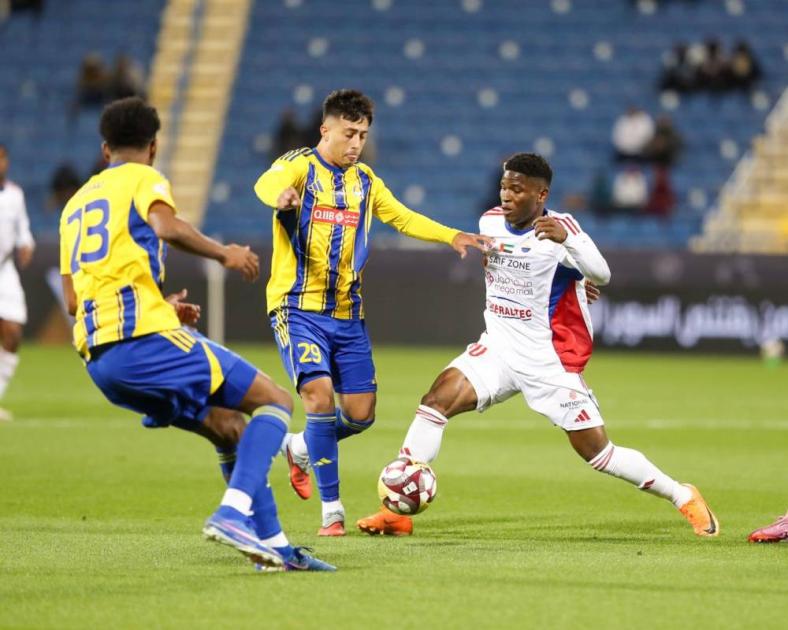 عاجل | الشارقة بطل كأس السوبر الإماراتي القطري #صحيفة_الخليج 