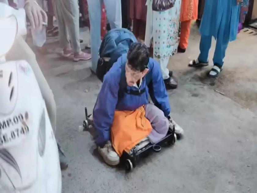 متسوّل في الهند يمتلك 3 منازل وسيارة #صحيفة_الخليج 