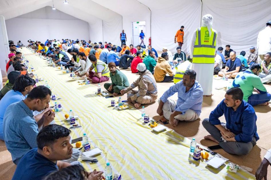 «إينوك» و«بيت الخير» تقدمان 13500 وجبة إفطار في خيمة الجداف